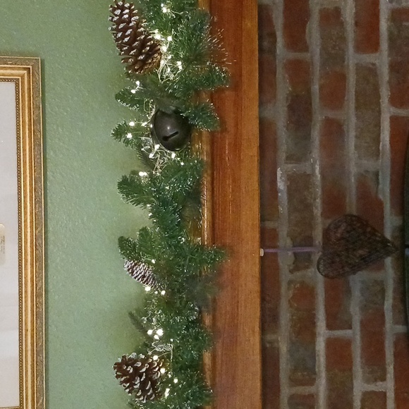 Festive Green Pine Garland with Pinecones and Bells - Picture 4 of 8